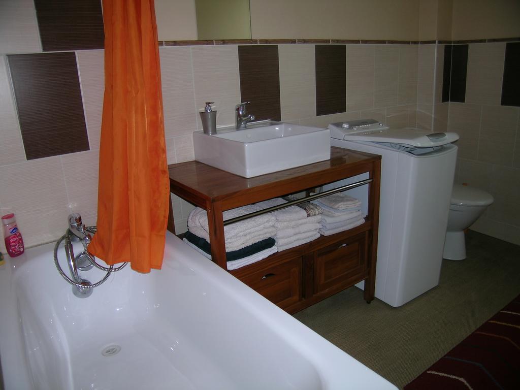 Chambres D'Hotes Intra Muros Арас Екстериор снимка